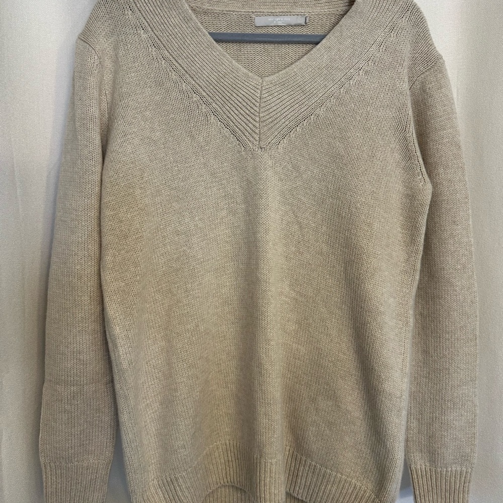 One Grey Day oversized XS sweater. Wool blend makes this warm to wear.